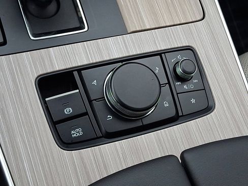 Certified 2024 MAZDA CX-90 Plug-In Hybrid w/ Premium Pkg image 31