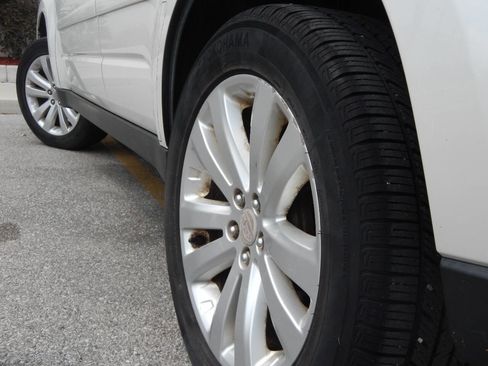 Used 2012 Subaru Forester 2.5X Limited image 16