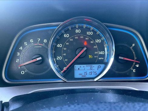Used 2013 Toyota RAV4 Limited FWD image 12
