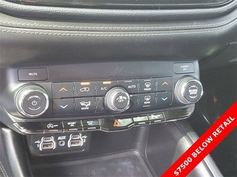 Used 2023 Dodge Durango SXT Launch Edition image 20