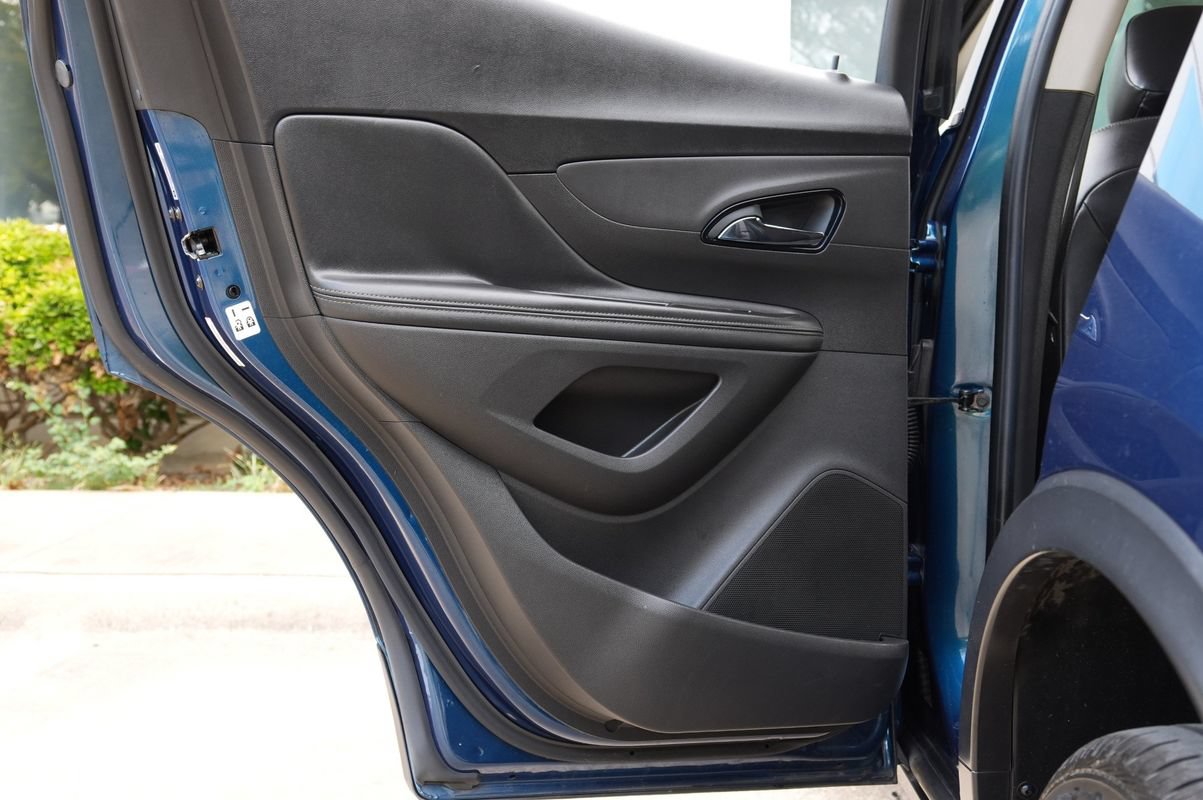 Used 2019 Buick Encore Preferred w/ Safety Package FWD image 38