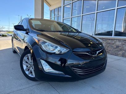 Used 2015 Hyundai Elantra SE w/ Option Group 02