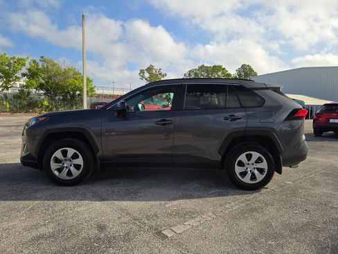 Used 2019 Toyota RAV4 LE w/ All Weather Liner Package image 9