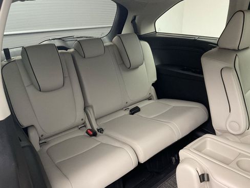 Used 2025 Honda Odyssey Touring image 31