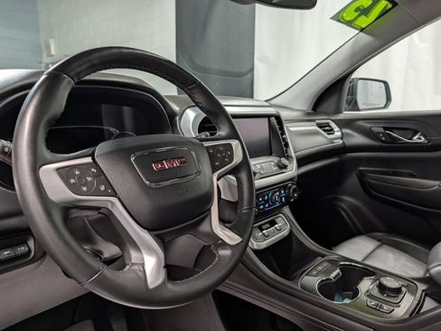 Certified 2023 GMC Acadia SLT w/ Technology Package AWD/4WD image 20
