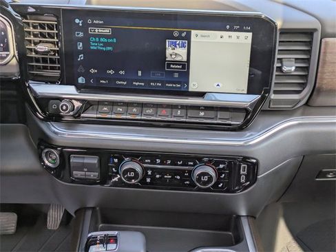 Used 2023 Chevrolet Silverado 1500 High Country w/ High Country Premium Package image 19