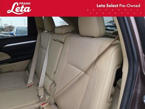 Used 2018 Toyota Highlander Plus image 28