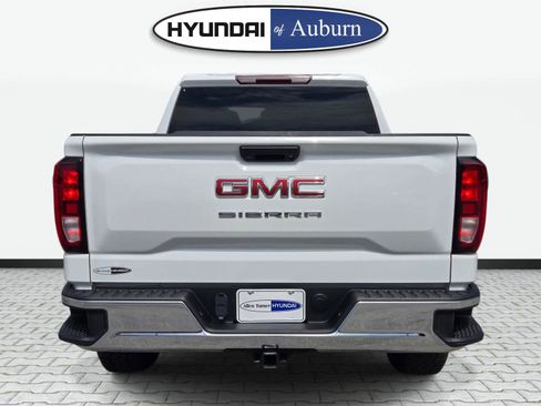 Used 2025 GMC Sierra 1500 Pro w/ X31 Off-Road Package AWD/4WD image 6