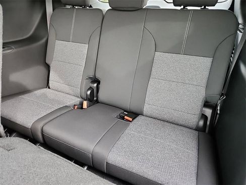 New 2025 GMC Acadia Elevation w/ Black Edition image 21