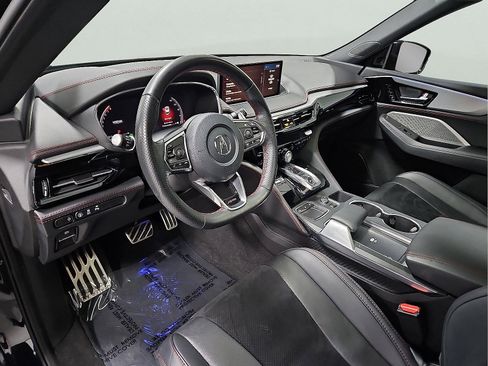 Used 2023 Acura MDX A-Spec image 12