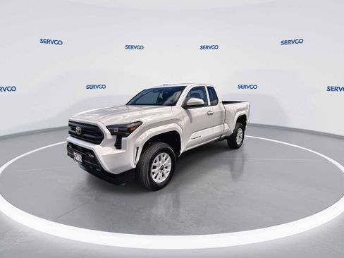 Used 2024 Toyota Tacoma SR5 RWD image 4
