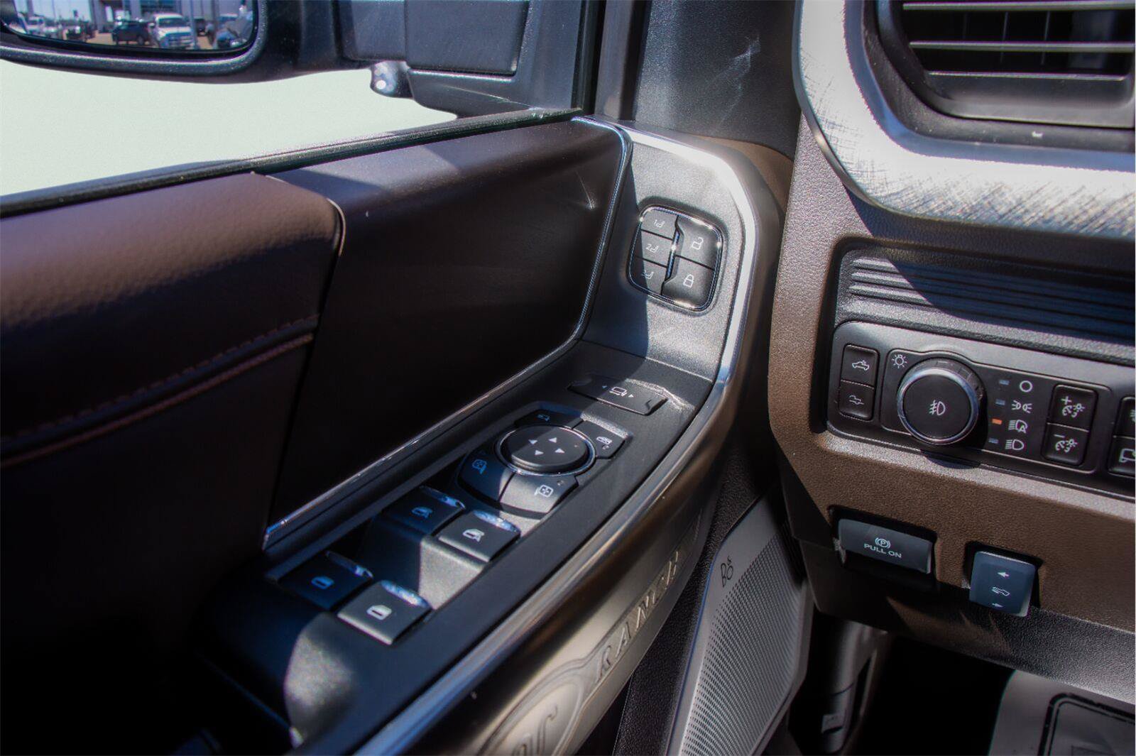 Used 2026 Ford F350 King Ranch w/ Chrome Package AWD/4WD image 17