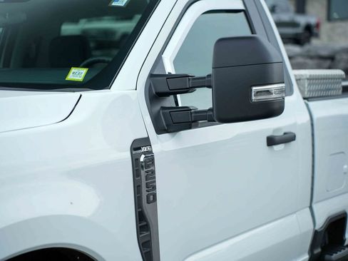 Used 2026 Ford F250 XLT AWD/4WD image 10