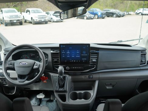 Used 2024 Ford Transit 350 XLT RWD image 14