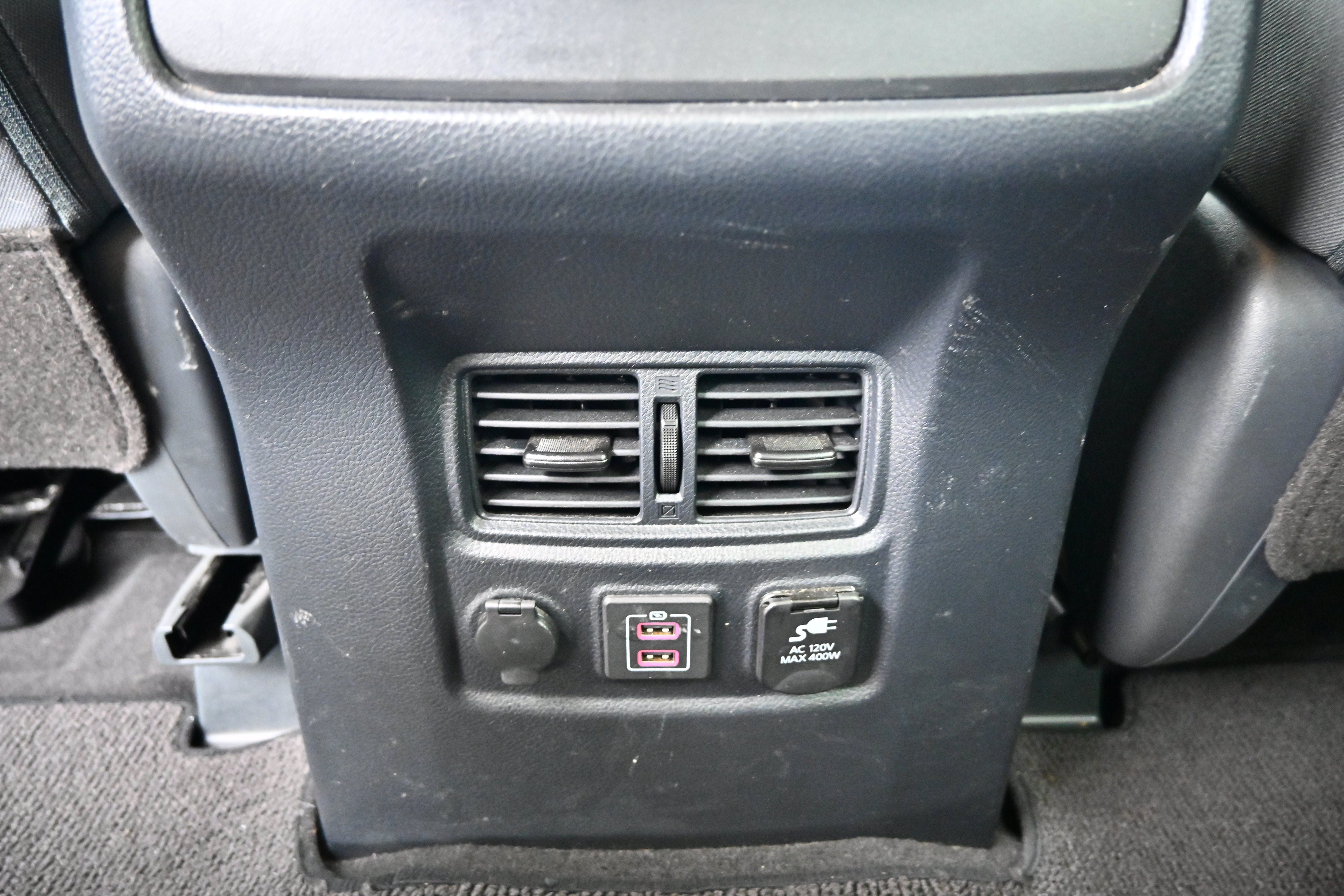 Certified 2024 Nissan Titan SV w/ SV Convenience Package AWD/4WD image 15