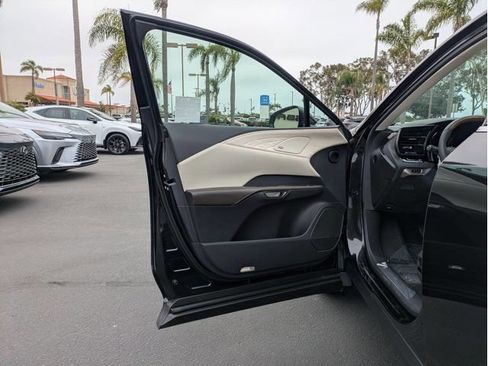 New 2026 Lexus RX 350h AWD/4WD image 13