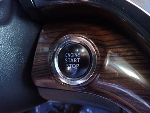 Used 2014 Toyota Avalon Limited FWD image 22