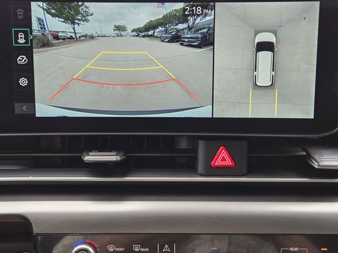 New 2026 Kia Carnival SX Prestige FWD image 15