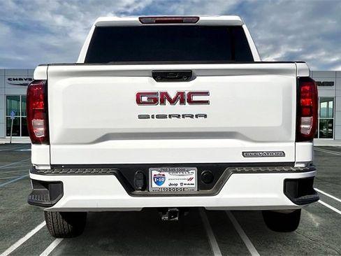 Used 2024 GMC Sierra 1500 Elevation image 3