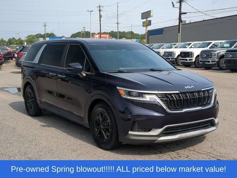 Used 2022 Kia Carnival LX FWD image 15