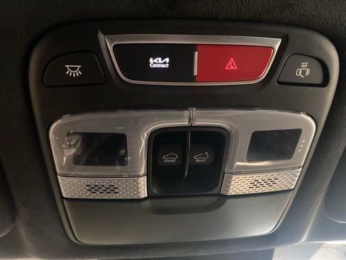 Used 2025 Kia Telluride SX Prestige X-Pro AWD/4WD image 16