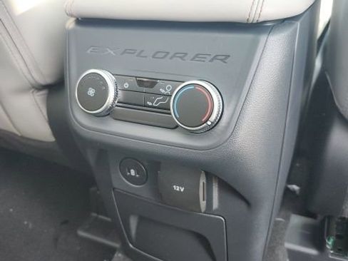 New 2026 Ford Explorer Active w/ Active Comfort Package image 20