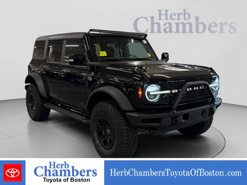 Used 2021 Ford Bronco Wildtrak AWD/4WD image 1