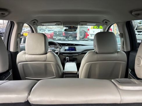 Used 2023 Cadillac XT4 Premium Luxury image 31