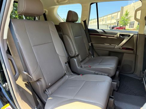 Used 2018 Lexus GX 460 Premium AWD/4WD image 41