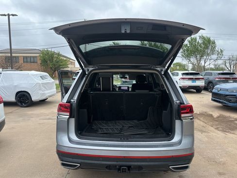 Used 2024 Volkswagen Atlas SE w/ Black Wheel Package AWD/4WD image 15