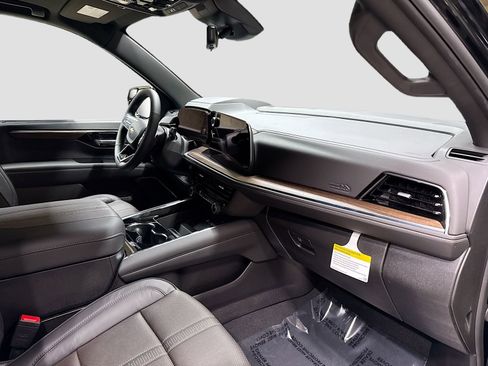 New 2026 Chevrolet Tahoe High Country image 36