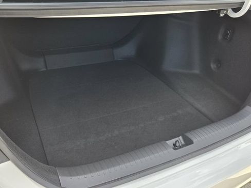 Used 2025 Honda Accord LX image 10