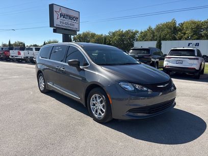 Used 2020 Chrysler Voyager LX