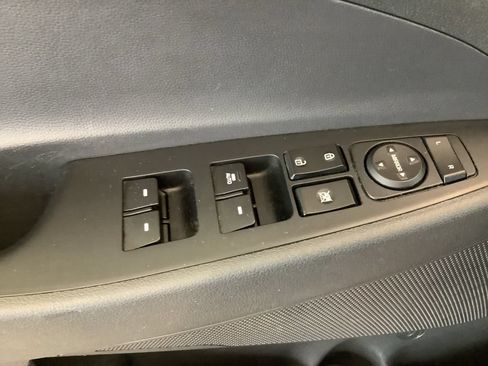 Certified 2021 Hyundai Tucson SEL AWD/4WD image 19