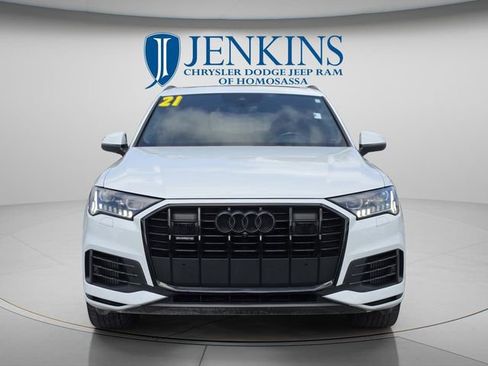 Used 2021 Audi Q7 3.0T Prestige w/ Prestige Package AWD/4WD image 12