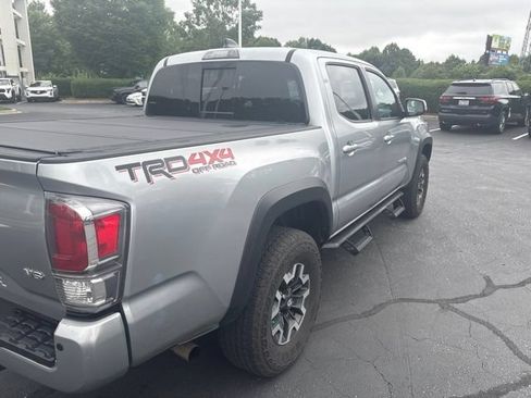 Used 2023 Toyota Tacoma TRD Off-Road w/ TRD Premium Off Road Package AWD/4WD image 8