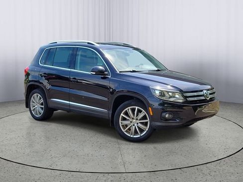 Used 2016 Volkswagen Tiguan SE AWD/4WD image 1