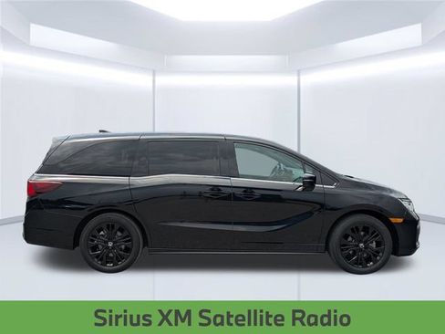 Used 2025 Honda Odyssey Sport-L image 8