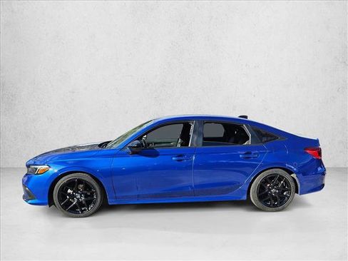 Used 2023 Honda Civic Sport image 8