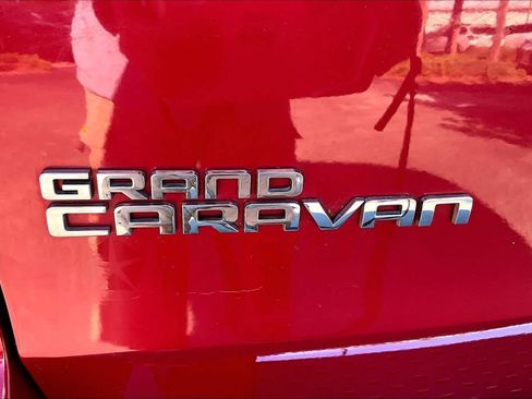 Used 2016 Dodge Grand Caravan SE w/ Quick Order Package 29E SE FWD image 10
