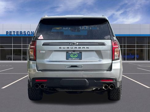 Used 2023 Chevrolet Suburban Z71 w/ Z71 Off-Road Package AWD/4WD image 5