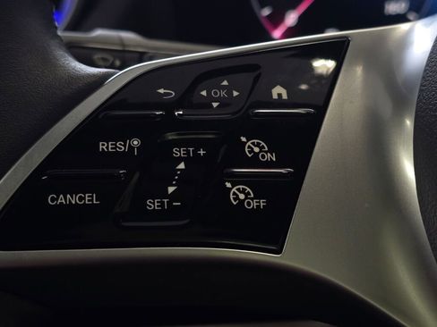 Used 2025 Mercedes-Benz GLA 250 4MATIC image 41