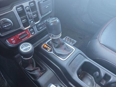 Used 2021 Jeep Wrangler Unlimited Rubicon image 36