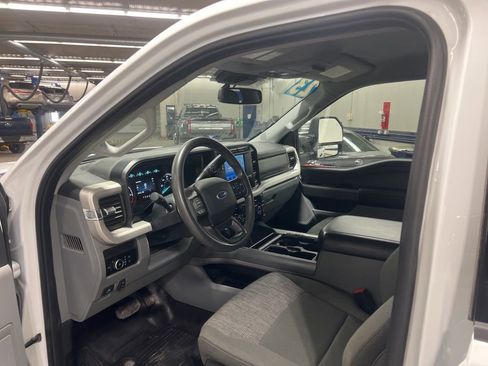 Used 2023 Ford F250 XLT image 20
