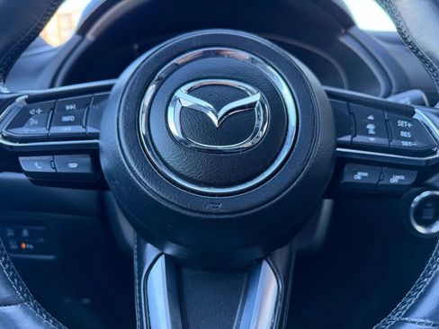 Used 2019 MAZDA CX-5 Signature image 17