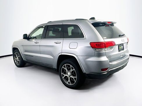 Used 2018 Jeep Grand Cherokee Limited image 5