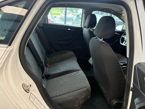 Used 2019 Volkswagen Jetta SE FWD image 33