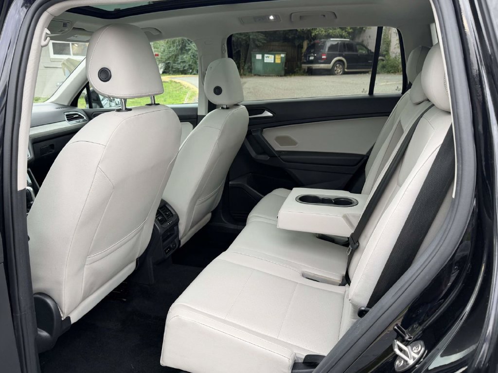 Used 2019 Volkswagen Tiguan SE AWD/4WD image 15