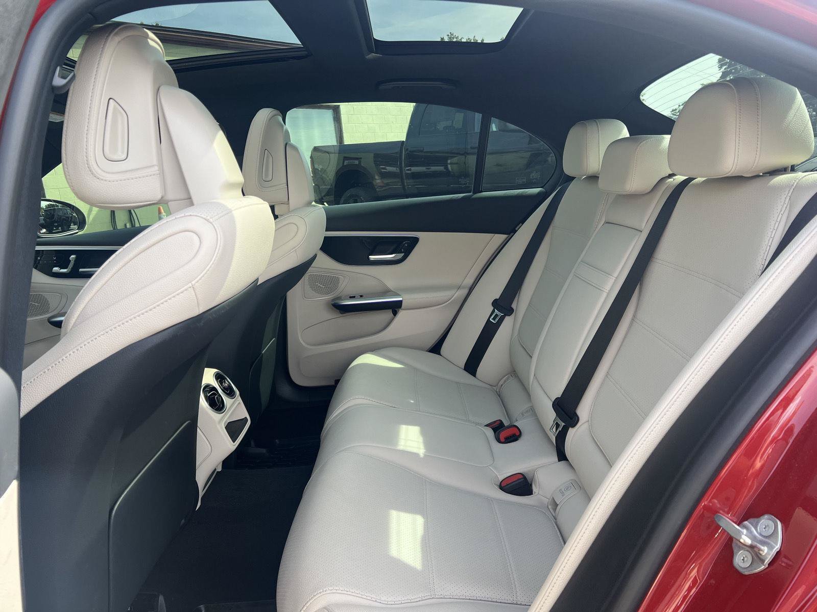 Used 2022 Mercedes-Benz C 300 4MATIC Sedan image 14