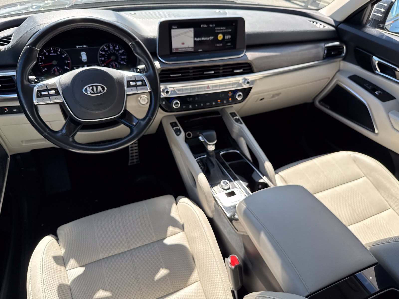 Used 2021 Kia Telluride SX w/ Nightfall Edition Package AWD/4WD image 22
